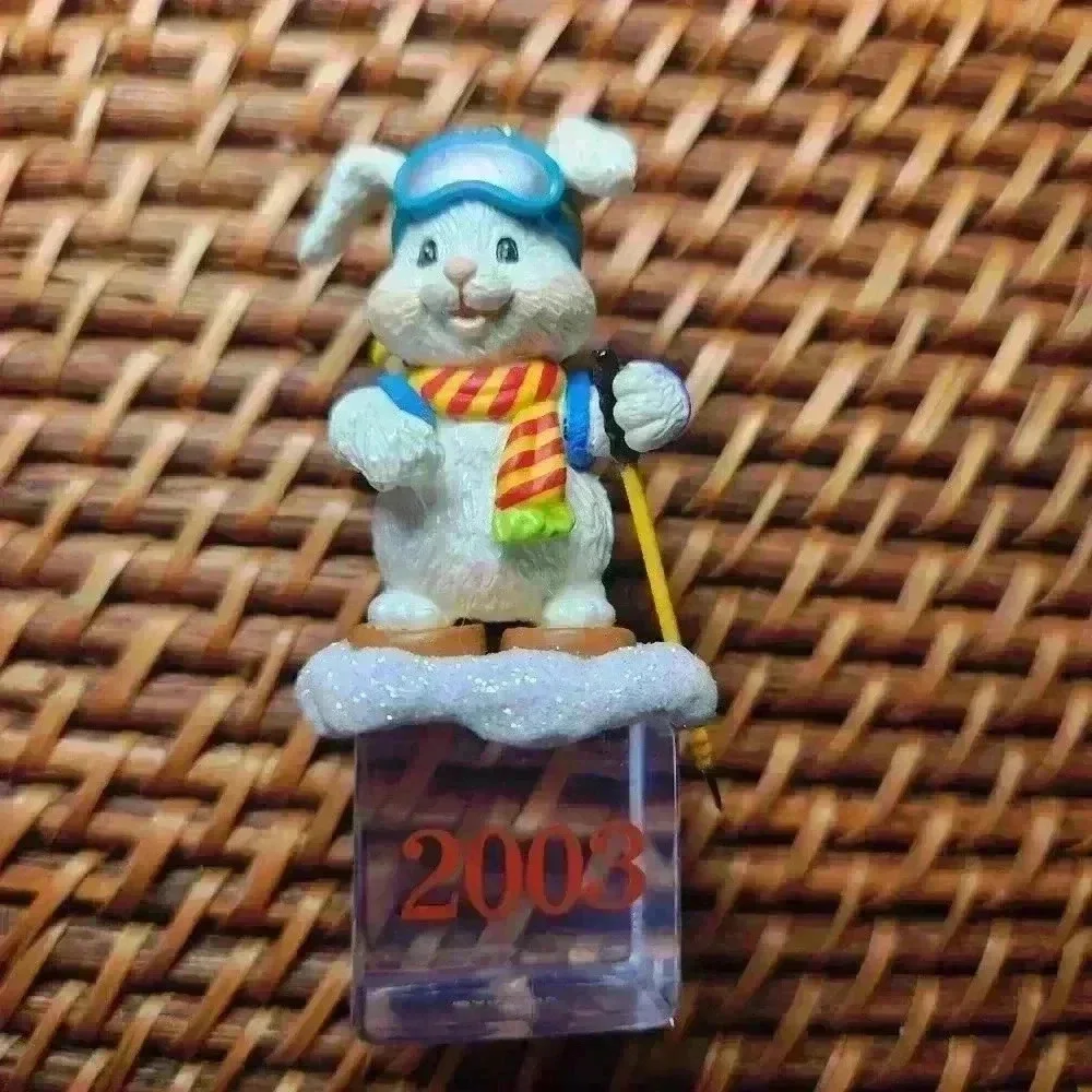 Heirloom Collection Ice Pals‎ Christmas Series 2003 Ornament